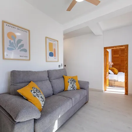 Lux&cool Paseo Maritimo Apartment *